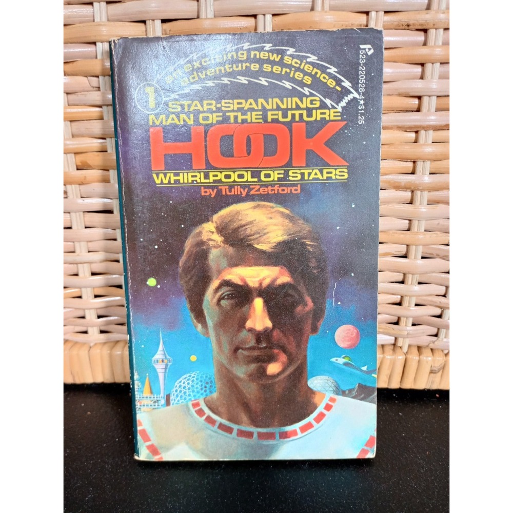 HOOK #1 Whirlpool of Stars by Tully‎ Zetford, 1975 1st Print PB